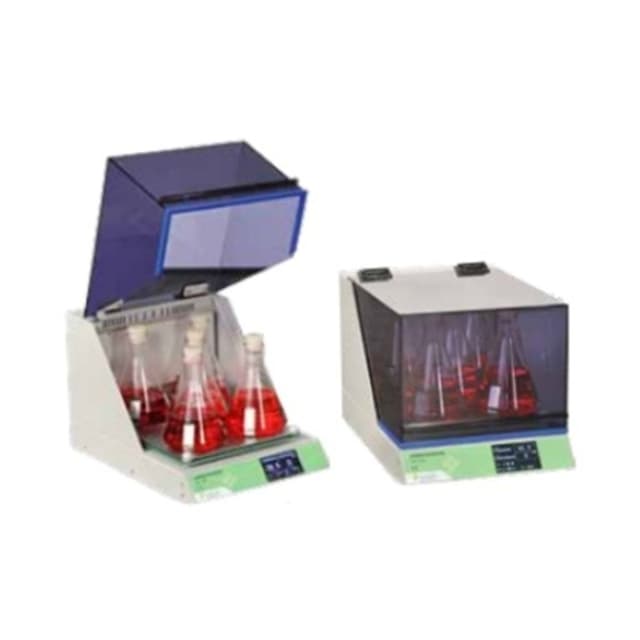 Incubadora digital de mesa con agitación